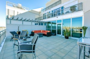 300 West Beach Street Unit 1807