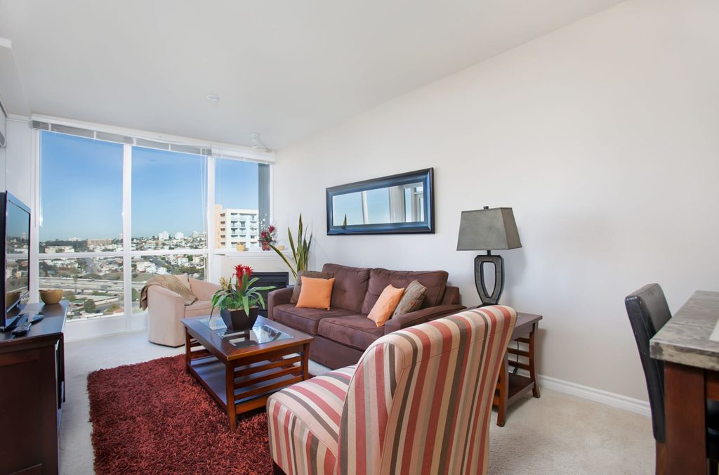 300 West Beach Street Unit 1807